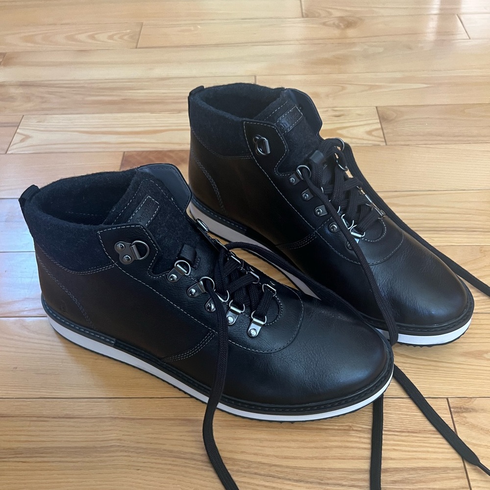 Hush Puppies Black Boots Brand New size 10